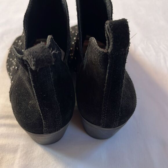 Black Suede Leather Lucky Brand Women’s metal Studded Open Toe Booties sz 6.5 - Picture 4 of 8